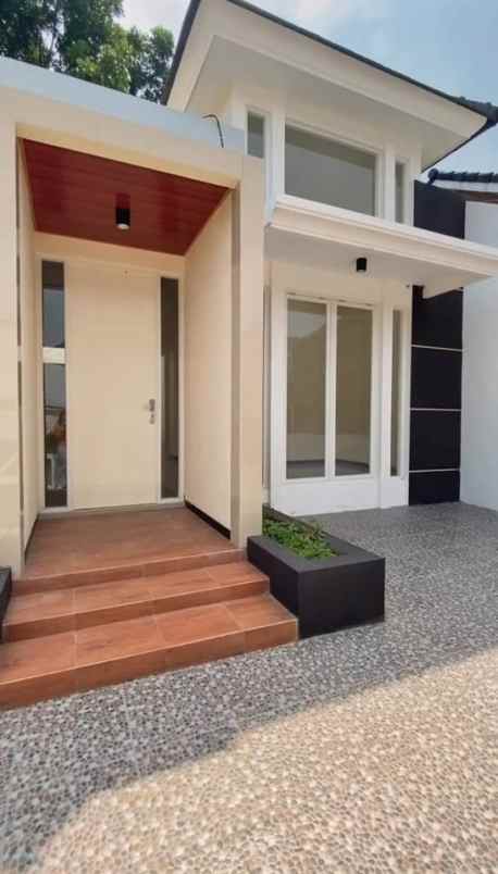 rumah siap huni lokasi di buring kota malang