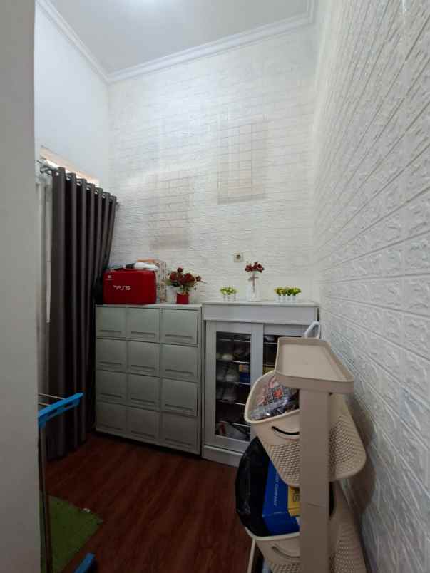 rumah siap huni lokasi strategis di sulfat