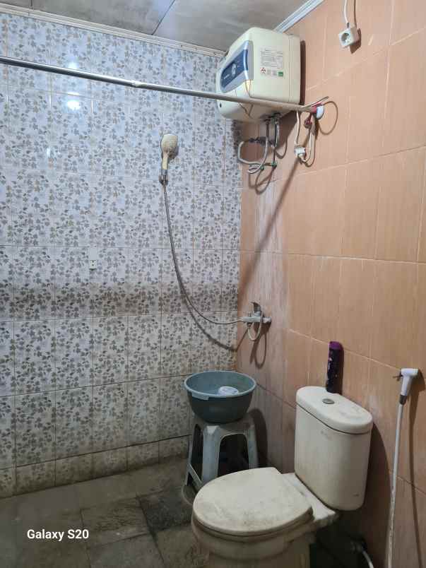 rumah siap huni masuk komplek area pos pengumben ray