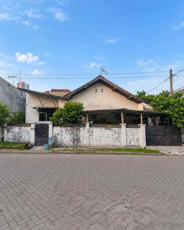 rumah sutorejo selatan hitung tanah 2 5m versi xyaly
