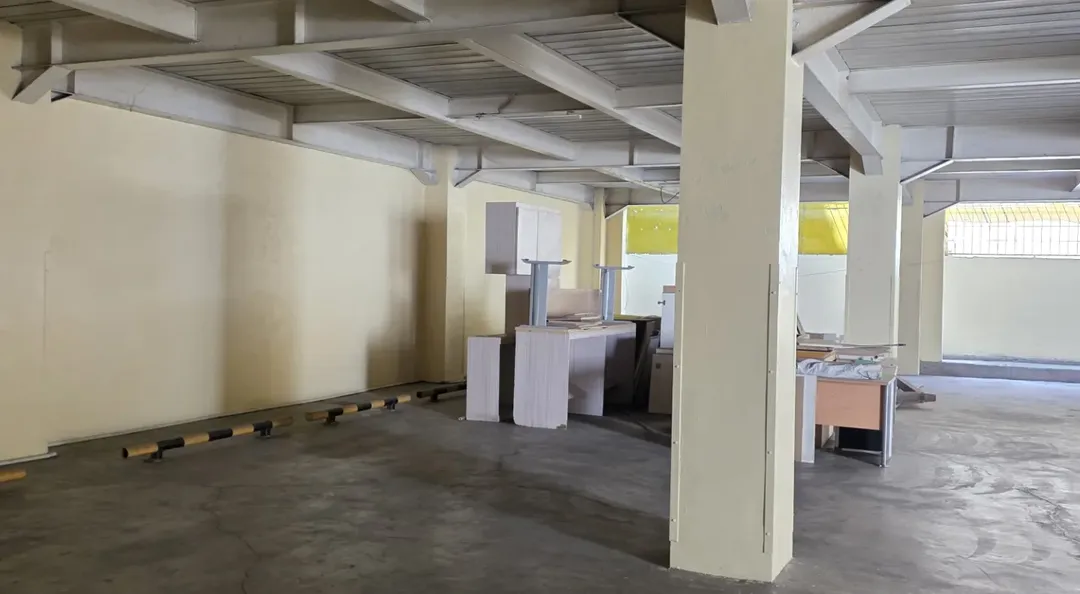 rumah usaha raya darmo sebelah kcu bca super strategis