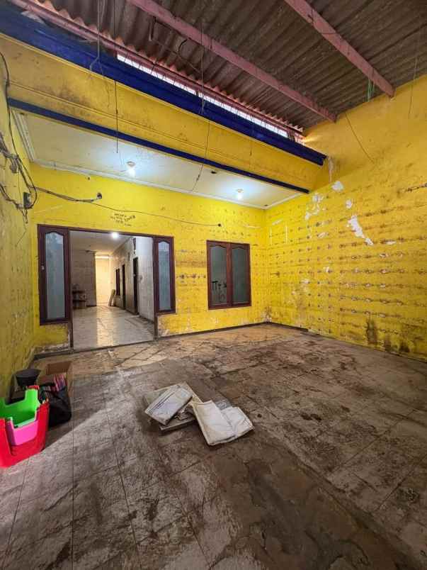 simpang darmo permai selatan hitung tanah