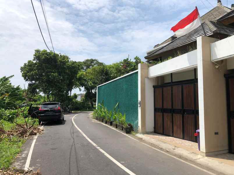 tanah disewakan di jl amanlane yudistira seminyak