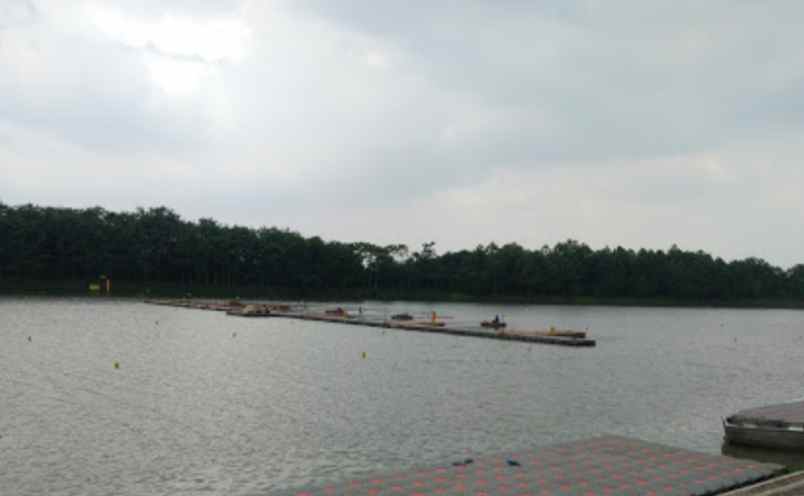 tanah jl demang dsn kaum rt 003