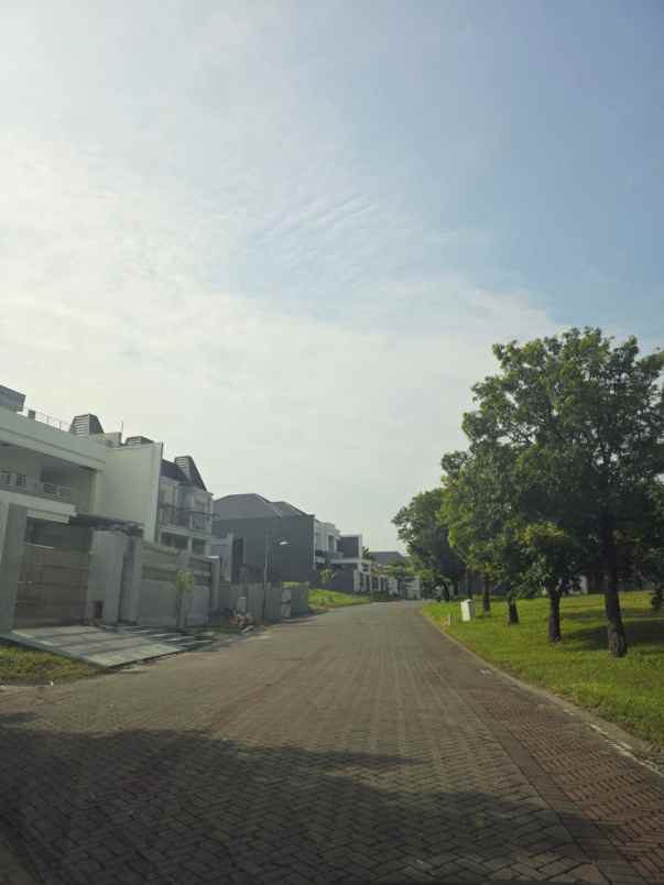 tanah siap bangun lokasi teluk golf citraland surabaya
