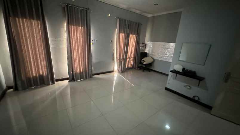 the address cibubur leuwinanggung depok