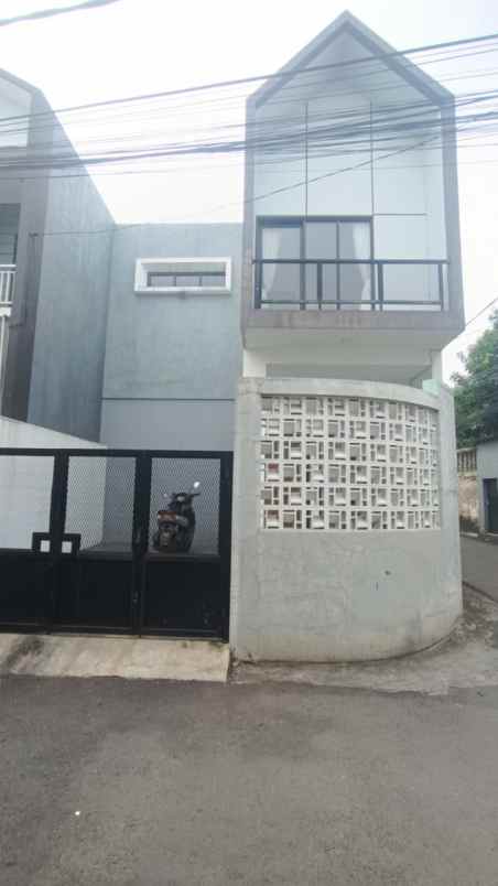 tugu cimanggis rumah mewah strategis harga nego