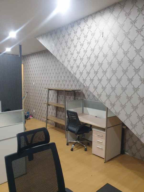 unit kantor di mt haryono square cawang
