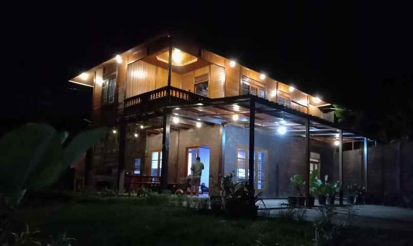 villa kayu batukasur cisarua bogor