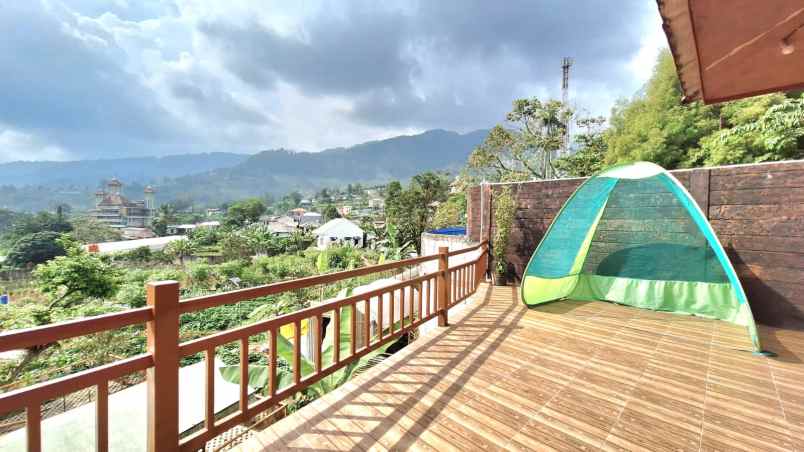 villa kayu batukasur cisarua bogor