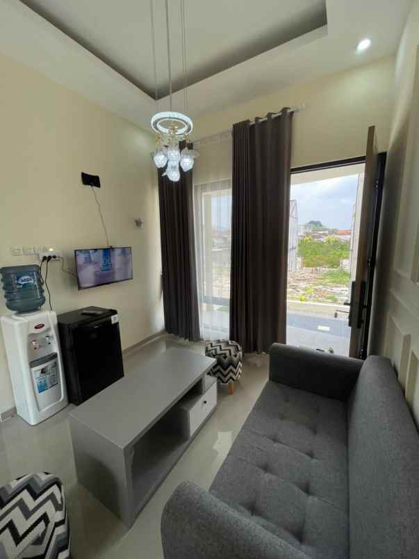 villa mewah dijual di kota batu cukup 700 juta