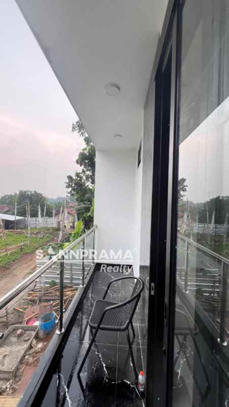 2 lantai 700 juta all in di lewinanggung cibubur aba