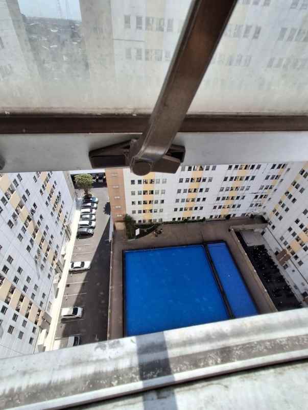 apartemen puncak permai tower c lantai 17 connecting