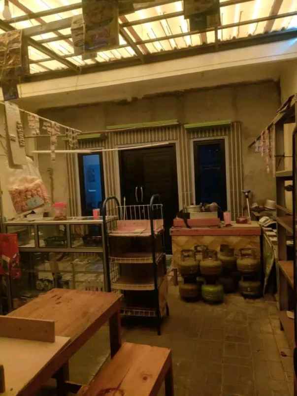 bu rumah plus warung di tipar mekarsari dekat jakarta