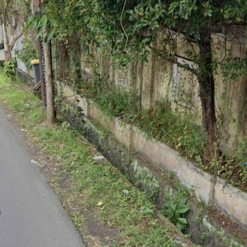 dijua 13 83 are jl raya tuka padonan dalung kuta utara