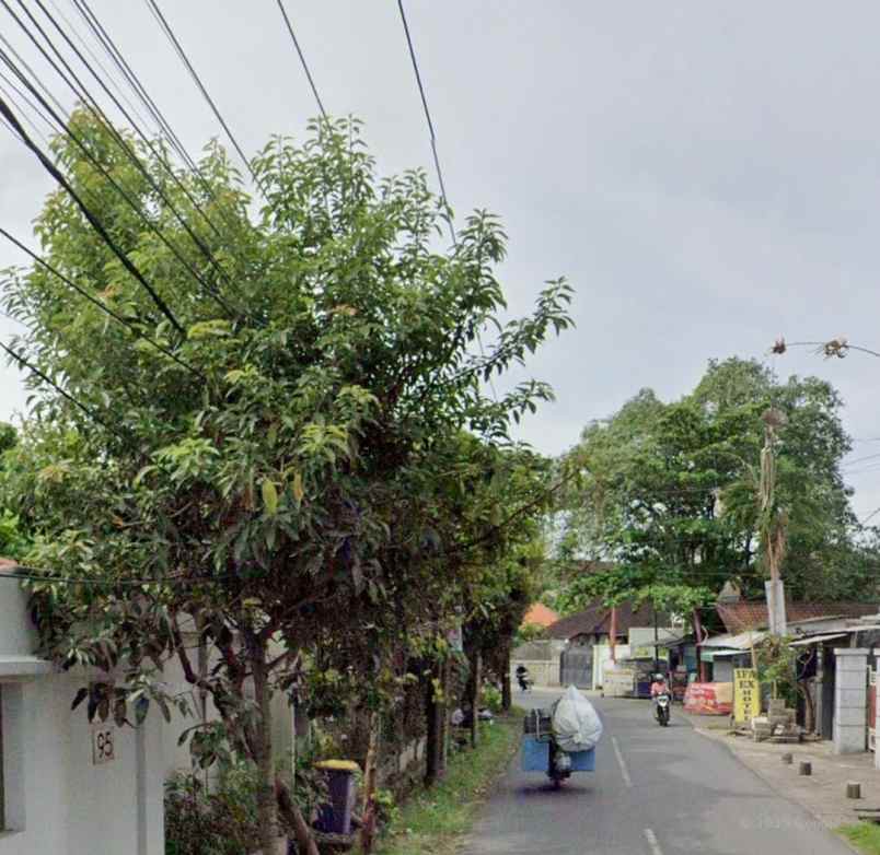 dijua 13 83 are jl raya tuka padonan dalung kuta utara