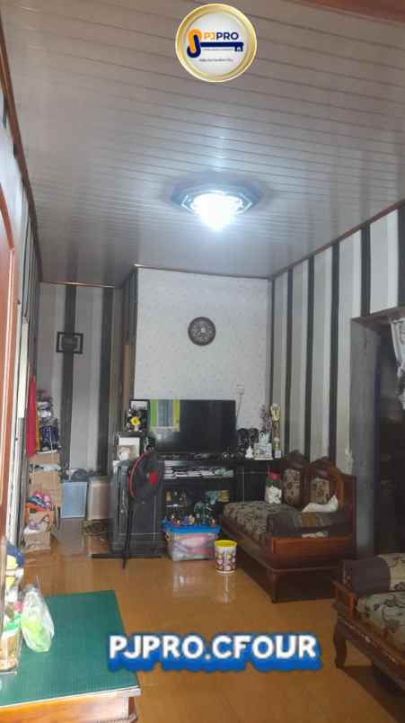 dijual 1 unit rumah di vgh 5 bekasi utara