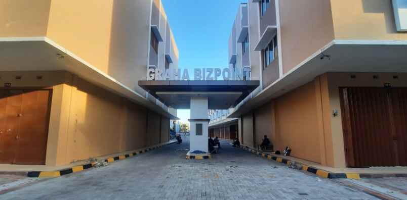 dijual 22 unit ruko 4 lantai graha bizzpoint makassar