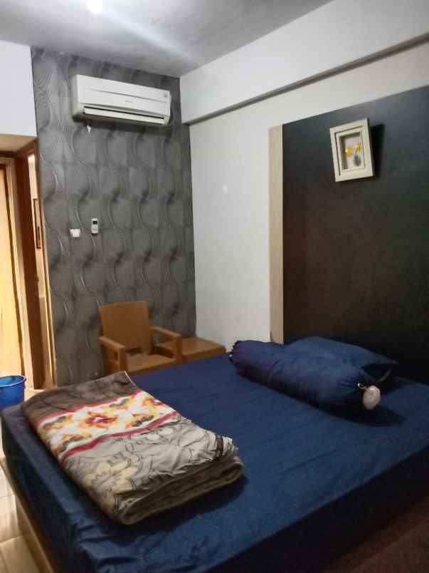 dijual apartemen green lake view ciputat