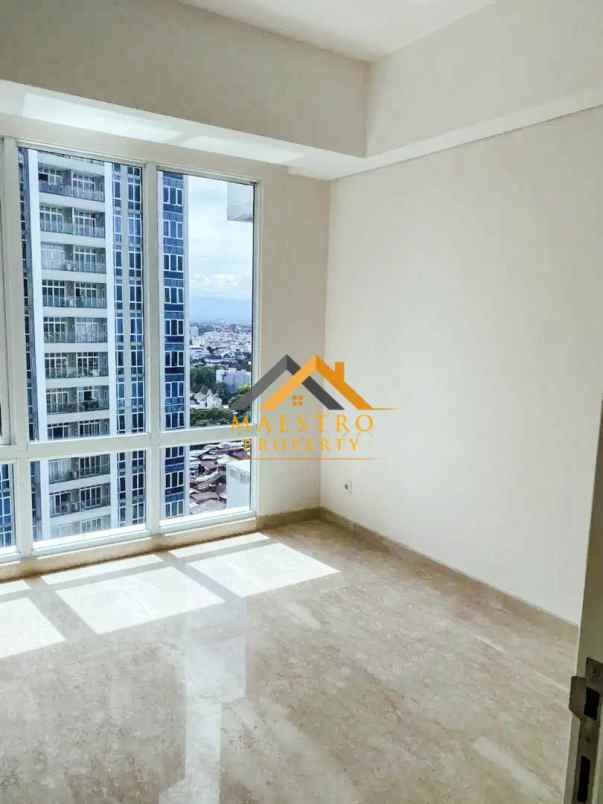 dijual apartemen hook podomoro city deli tower empire