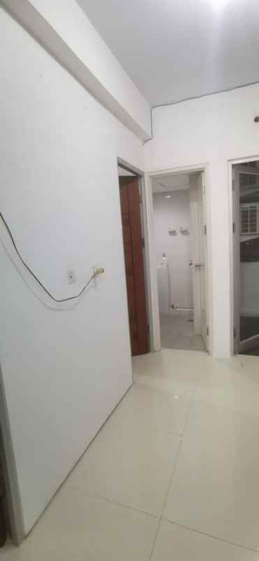 dijual apartemen jalan tidar kec bubutan