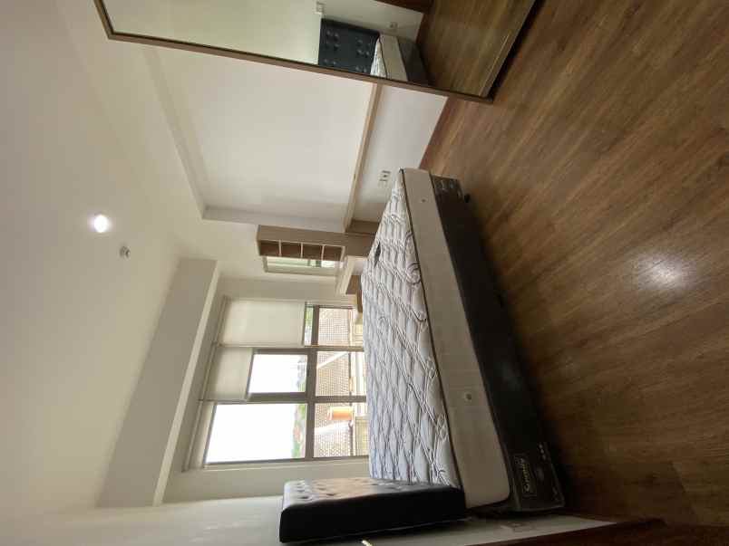 dijual apartemen jl gading serpong boulevard