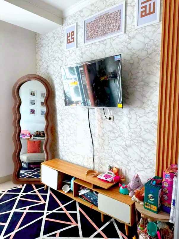 dijual apartemen jl letjen mt haryono