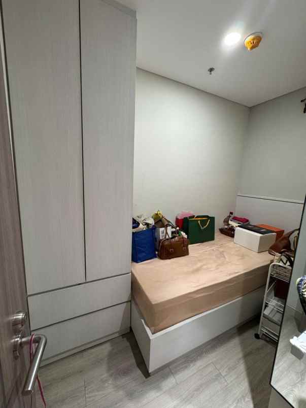 dijual apartemen praxis