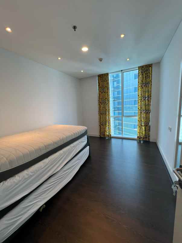 dijual apartemen wq4r jr6 london pluit