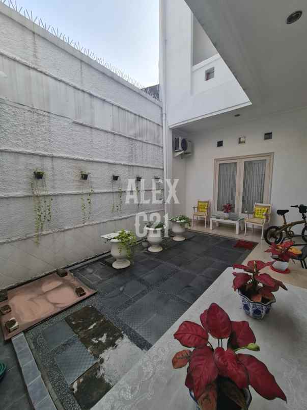 dijual b u rumah cipete jakarta selatan