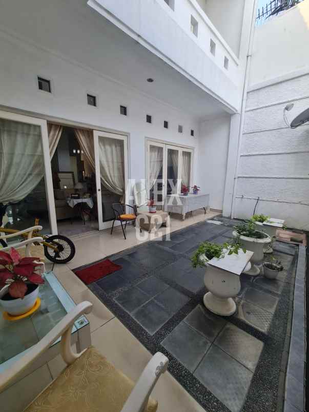 dijual b u rumah cipete jakarta selatan