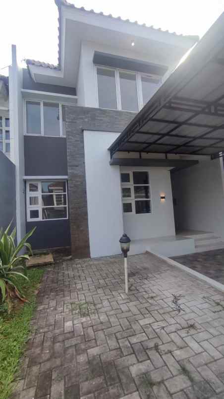 dijual cepat rumah legenda wisata cibubur siap huni