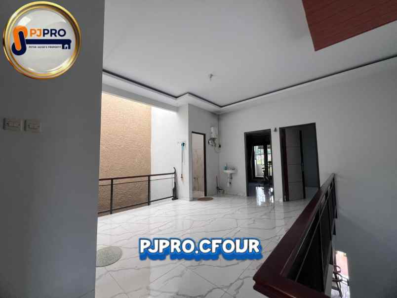 dijual cepat villa dengan view cantik asri di cipanas