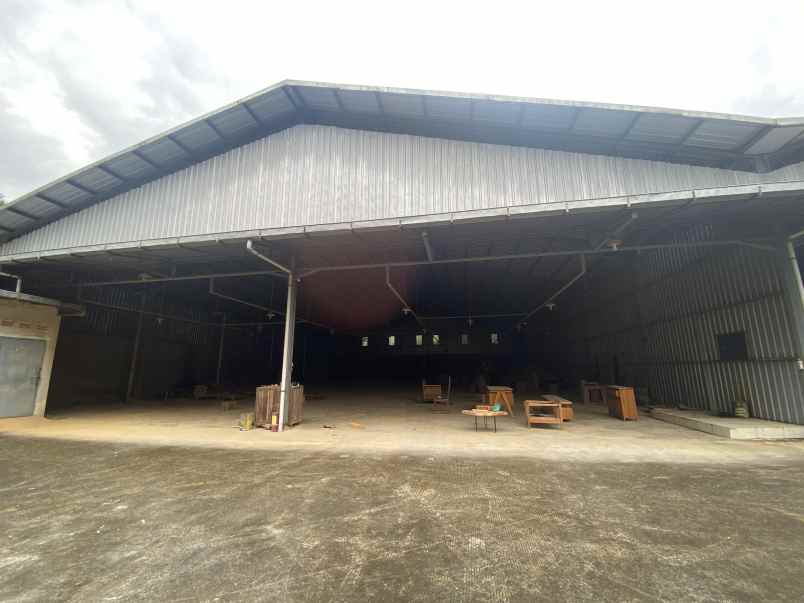 dijual disewakan gudang ex pabrik di jepara