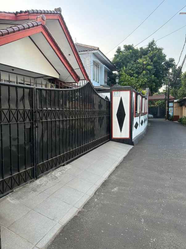 dijual edisi bu pangkalan jati cinere fast nego