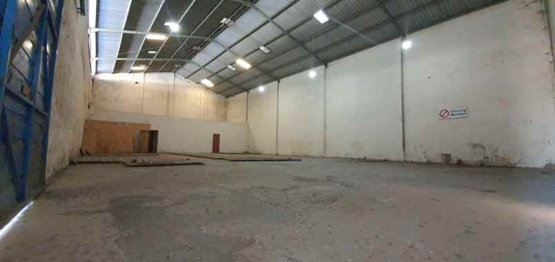 dijual gudang di kw industri terboyo semarang