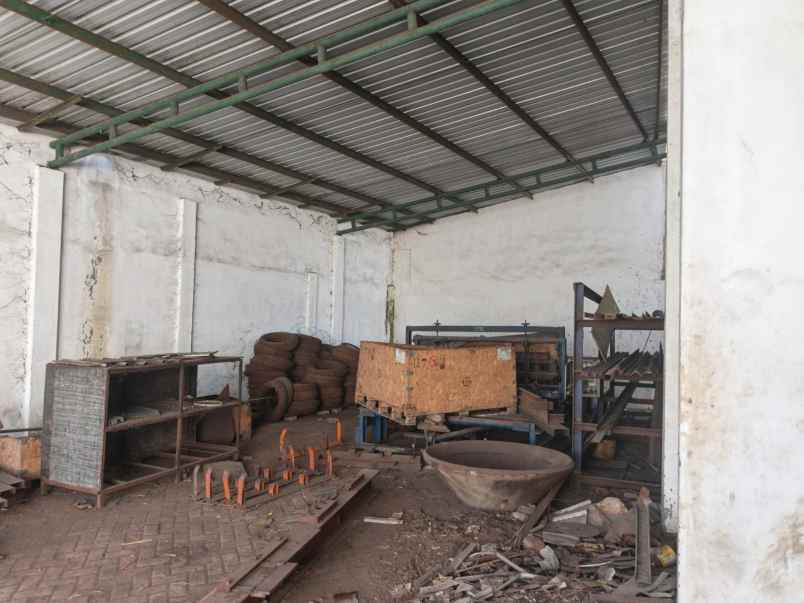 dijual gudang di raya kendalpayak malang