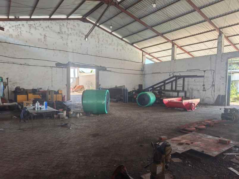 dijual gudang di raya kendalpayak malang