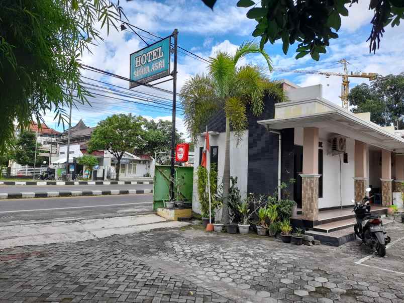 dijual hotel jl ringroad utara maguwo