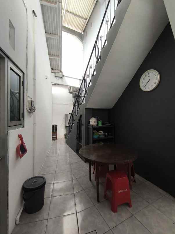 dijual kost aktif di nilam sambiroto semarang