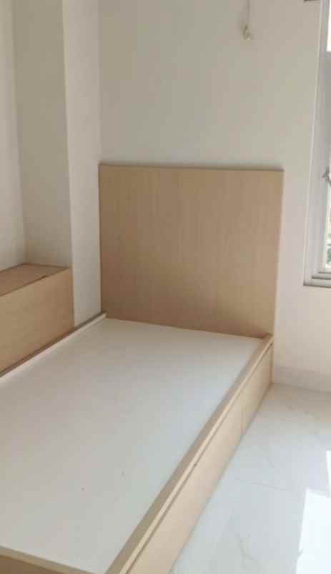 dijual kost bsd