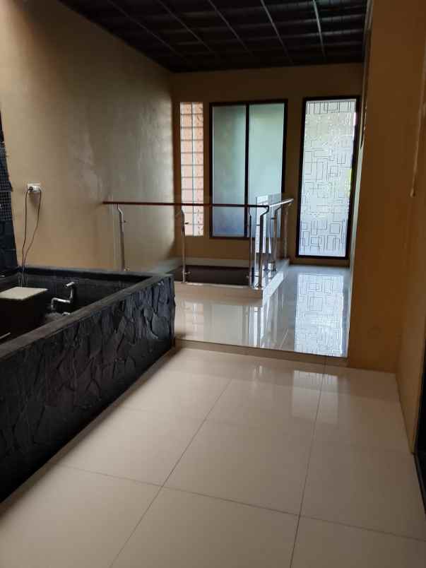 dijual kost cluster alamanda grand