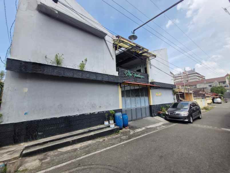 dijual kost jl kandang sapi rt 02 rw