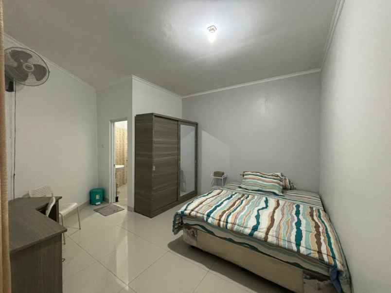 dijual kost jl sukabirus