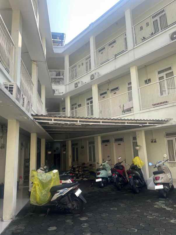 dijual kost jl sukabirus