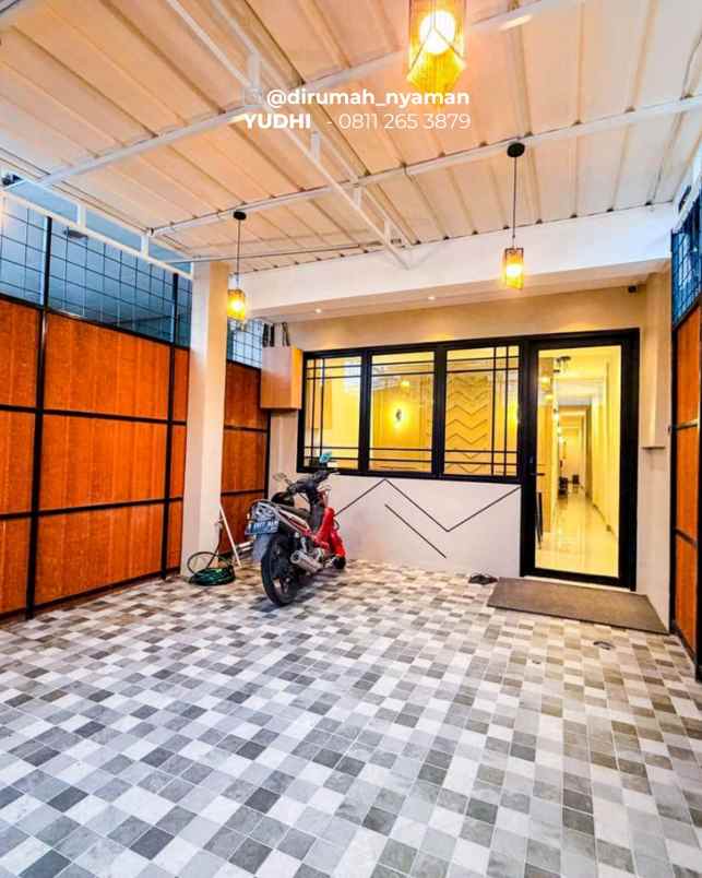 dijual kost tanjung duren