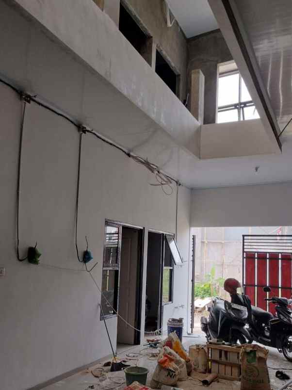 dijual kost tembalang