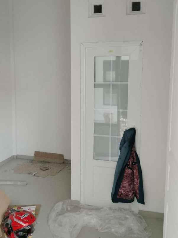 dijual kost tembalang