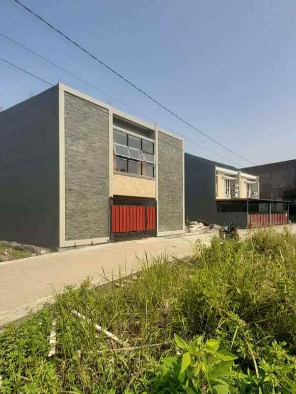 dijual kost tembalang