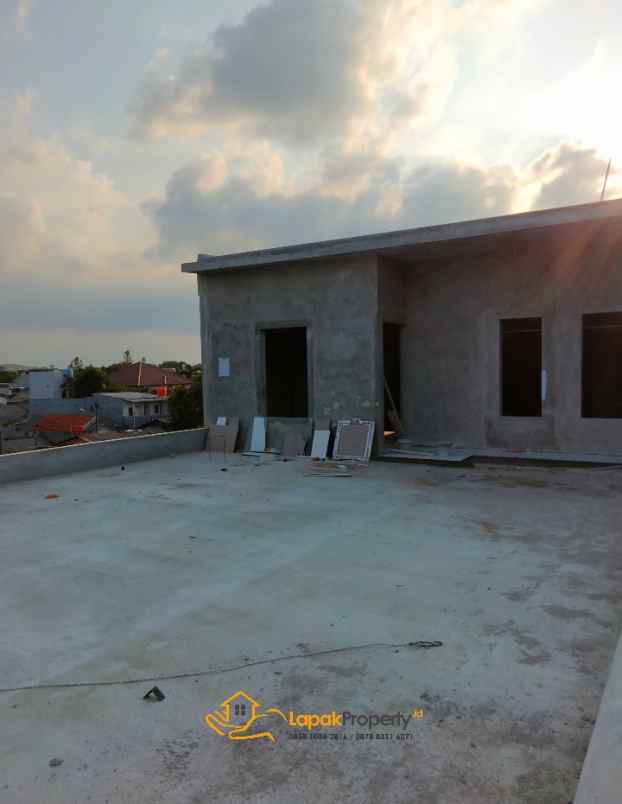 dijual ruko baru 3 5 lantai radin inten jakart timur